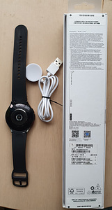 Умные часы Samsung (8 фото из 8)