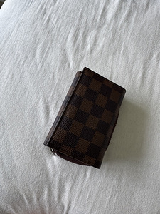 Кошелёк Louis Vuitton Париж (7 фото из 9)