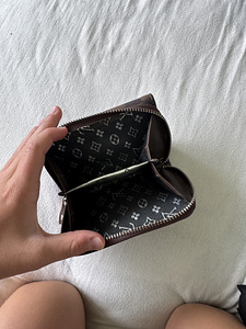 Кошелёк Louis Vuitton Париж (8 фото из 9)