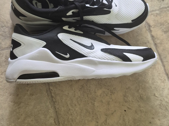 Кроссовки Nike