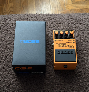 Педаль дисторшна Boss DS-2 (1 фото из 2)