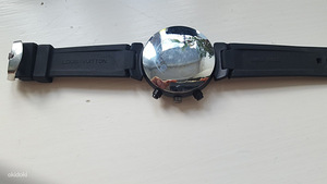 Наручные часы (3 фото из 4)