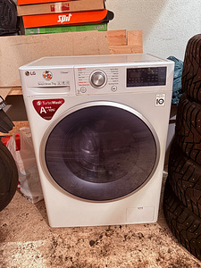 Стиральная машина LG Direct Drive 7 кг (Steam / TurboWash) (1 фото из 1)