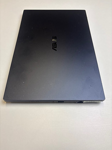 Asus ExpertBook B1 B1400 (3 foto / 4)