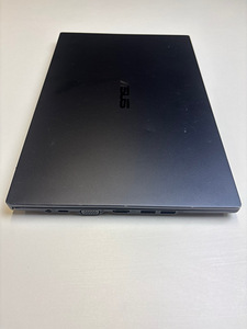Asus ExpertBook B1 B1400 (4 foto / 4)