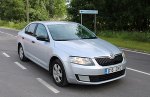 Skoda Octavia 1,2 77 кВт 2013 (1 фото из 10)