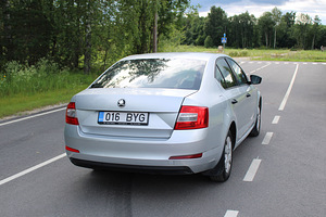 Skoda Octavia 1,2 77 кВт 2013 (4 фото из 10)
