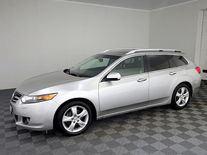 Honda Accord Luxury ATM 2.2 i-ctdi 110kW (2 foto / 7)