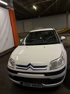 Citroen C4 (5 фото из 13)