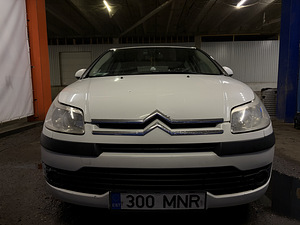Citroen C4 (6 фото из 13)