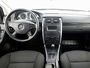 Mercedes-Benz B 200 Elegance ATM 2.0 CDI 103kW (5 foto / 7)