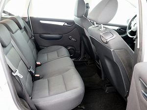 Mercedes-Benz B 200 Elegance ATM 2.0 CDI 103kW (7 foto / 7)