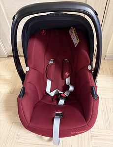 Maxi cosi Tinka + подарочек подушечка для младенца (1 фото из 5)