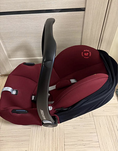 Maxi cosi Tinka + подарочек подушечка для младенца (3 фото из 5)