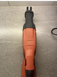 HILTI Аккумуляторная сабельная пила SR 4 A-22 (3 фото из 3)