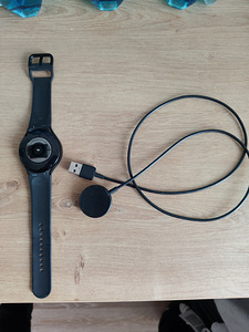 Nutikell Galaxy Watch 4 (1 foto / 2)