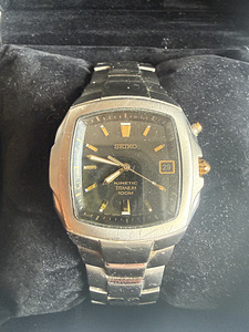 Seiko Arctura Titanium kell (model SKA361) (5 foto / 8)
