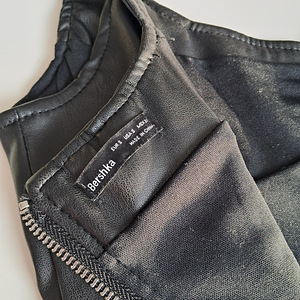 Платье Bershka S (3 фото из 3)
