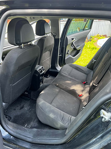 Opel Insignia Sports Tourer 2.0 96kW (2 foto / 8)