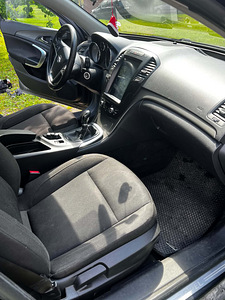 Opel Insignia Sports Tourer 2.0 96kW (5 foto / 8)