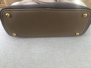 Оригинальная сумка Burberry (3 фото из 7)