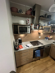 Vana köök +pliit + õhupuhasti (1 foto / 4)