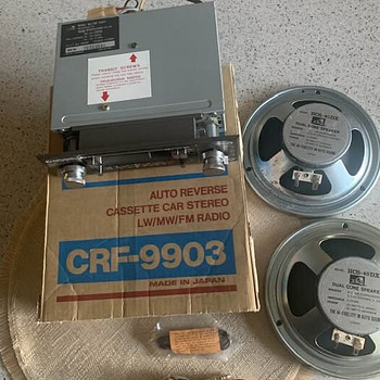 Продается новая кассетная магнитолаTKR CRF-9903
