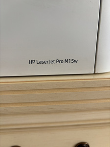 Принтер HP LaserJet Pro M15w (4 фото из 5)