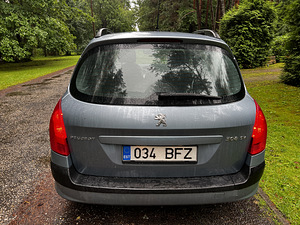 Peugeot 308 2011 Без ржавчины! (6 фото из 11)