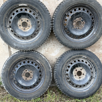 Hankook Winter iPike RS2 naastrehvid plekkvelgedel / talverehvid