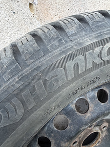 Hankook Winter iPike RS2 naastrehvid plekkvelgedel / talverehvid (5 foto / 9)