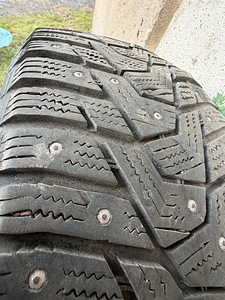 Hankook Winter iPike RS2 naastrehvid plekkvelgedel / talverehvid (6 foto / 9)