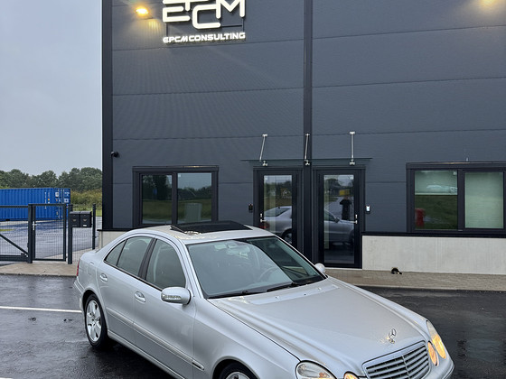 MERCEDES-BENZ E 270 CDI