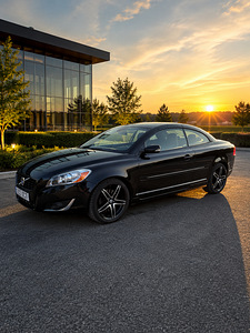 Volvo C70 Cabriolet — комфорт и стиль в отличном состоянии (10 фото из 11)