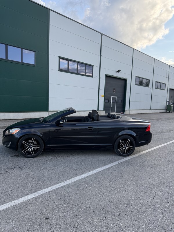 Volvo C70 kabriolett — mugavus ja stiil suurepärases seisukorras