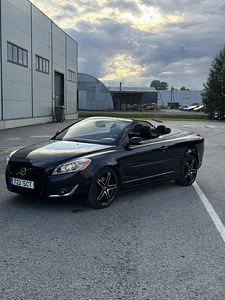 Volvo C70 Cabriolet — комфорт и стиль в отличном состоянии (1 фото из 11)