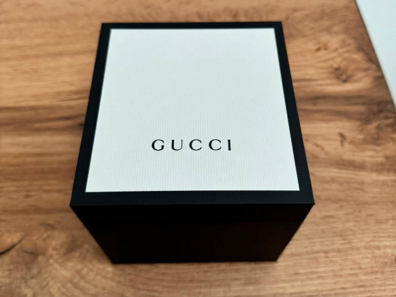 GUCCI G-TIMELESS QUARTZ MULTICOLORED 38MM Limited kellad