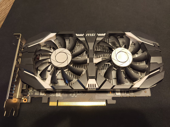 MSI GeForce GTX 1050 Ti 4GB OC | Обслужена | работает тихо.