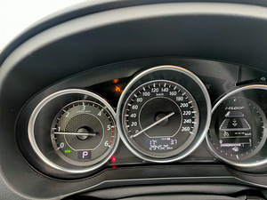 Mazda 6 2013 (12 фото из 14)