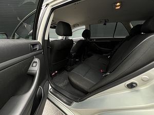 Toyota Avensis 2007 1.9 93kw (13 foto / 14)