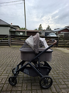 UPPABABY 2 jalutuskäru ja turvahälli komplekt (5 foto / 7)