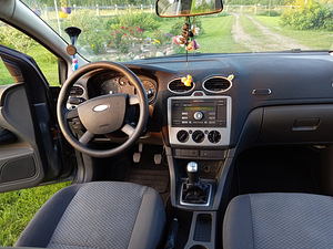 Ford Focus (5 фото из 12)