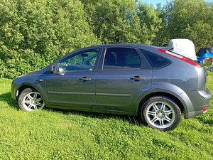 Ford Focus (4 фото из 12)