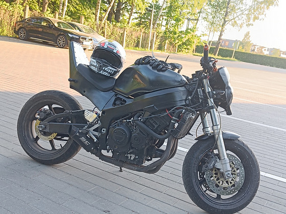 Honda CBR900RR