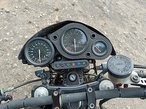 Honda CBR900RR (3 foto / 7)