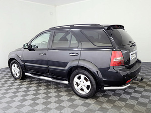 Kia Sorento Luxury Facelift ATM 2.5 CRDi 125kW (4 foto / 7)