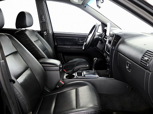 Kia Sorento Luxury Facelift ATM 2.5 CRDi 125kW (6 foto / 7)