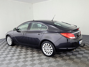 Opel Insignia Cosmo 2.0 CDTi 96kW (4 foto / 8)