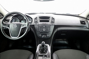 Opel Insignia Cosmo 2.0 CDTi 96kW (5 foto / 8)