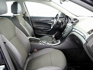 Opel Insignia Cosmo 2.0 CDTi 96kW (6 foto / 8)